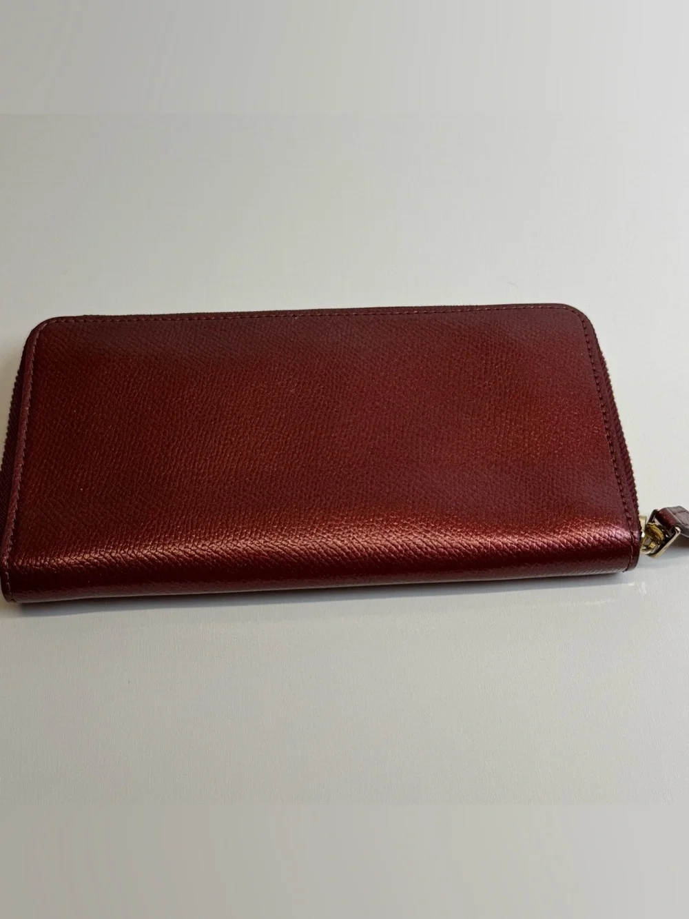 Coach Zip Wallet in Pebbled Leather Deep Red / Burgundy Gold Full Size Organizer